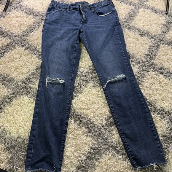 Universal Thread Denim - Universal Thread Mid Rise Skinny Jeans Women's 12/31R Dark Blue‎ Distressed